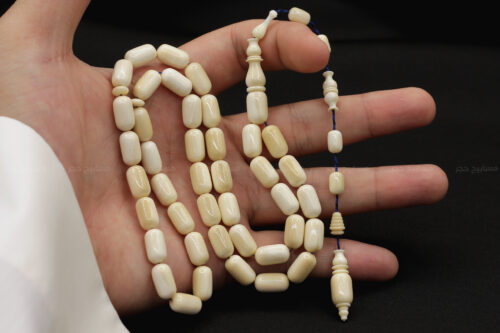 عاج حوت العنبر برميلي وسط 42.5 غرام ب 3 من أندر الخامات وأثمنها: عاج حوت العنبر (منوصف)