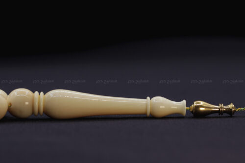 عاج حوت العنبر نحاس 66 غا الواحي 4 من أندر الخامات وأثمنها: عاج حوت العنبر مع نحاس