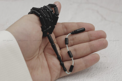 جلاليث أسود