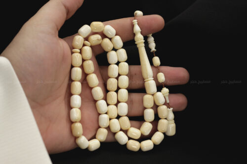 من نوادر الخامات: عاج حوت العنبر