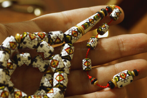 السد٢ مسباح السدو (إبداع فني على قطعة من عاج الفيل)