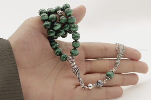 حجر الملكايت مع فضة (Malachite)