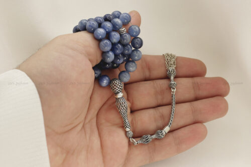 حجر الكيانيت الأزرق مع طقم فضة