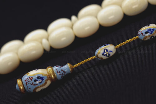 عاج حيوان الفظ مع رسم يدوي (الفنانة إليف)