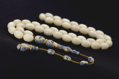 عاج حيوان الفظ مع رسم يدوي (الفنانة إليف)