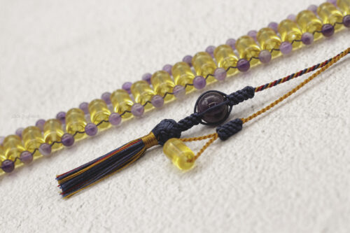 كهرم طبيعي مع حجر الجمشت (شكة يونانية مطورة)