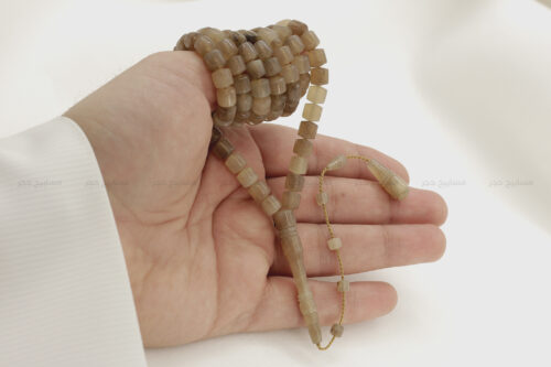 من أندر الخامات الطبيعية: قرن وحيد القرن