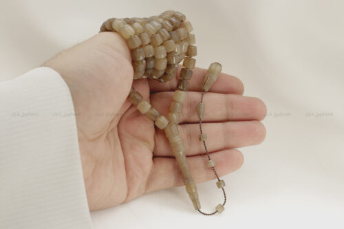 من أندر الخامات الطبيعية: قرن وحيد القرن