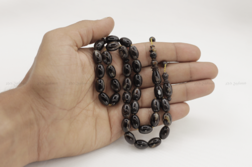 ترسة (ظهر سلحفاة بحرية) عيون